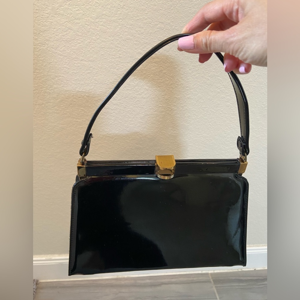 Vintage Bobby Jerome Black Vinyl Satchel Top Handle Purse Gold Hinge Clasp - Picture 9 of 14